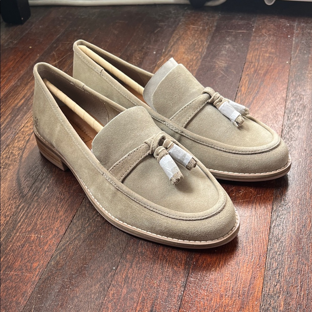 Lucky Brand Taupe Loafers with Tassels
